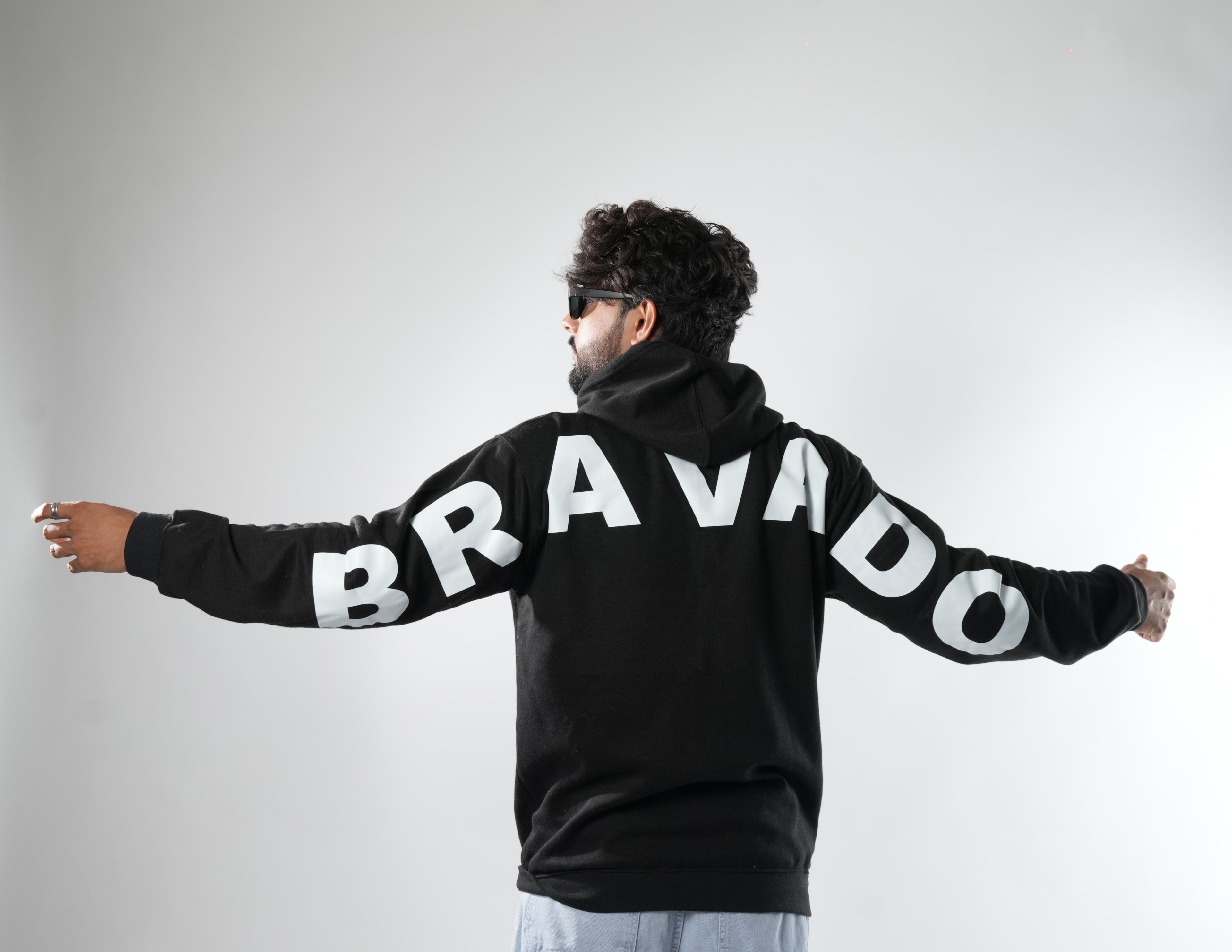 BRAVADO HOODIE